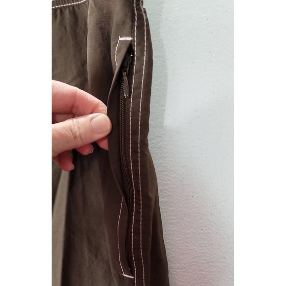 Eddie Bauer Brown Hiking Pants Womens 14, Lightweight w/Zip Pockets 100% Nylon - Picture 3 of 14